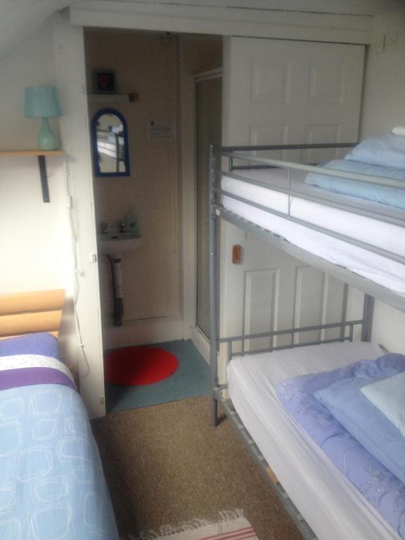 פורטסטיוארט Causeway Coast Independent Hostel חדר תמונה