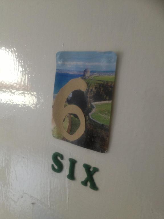 פורטסטיוארט Causeway Coast Independent Hostel חדר תמונה